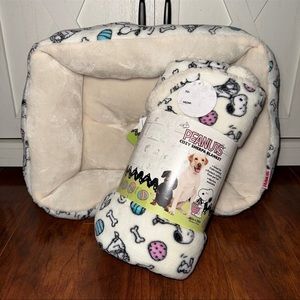 Peanuts Snoopy Matching Easter Pet Bed and Throw Blanket
